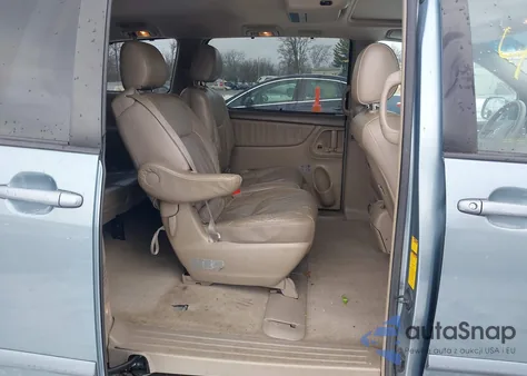 2007 Toyota Sienna Xle from USA, damaged, VIN 5TDBK22C27S000580